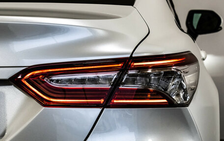 Toyota Camry, 2021 год, 3 199 000 рублей, 12 фотография