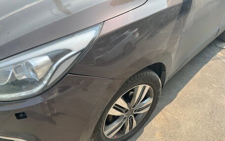 Hyundai ix35 I рестайлинг, 2013 год, 1 200 000 рублей, 6 фотография