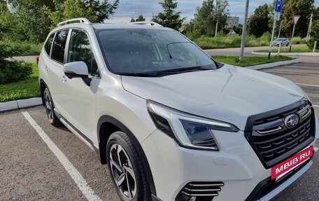 Subaru Forester, 2021 год, 4 700 000 рублей, 3 фотография