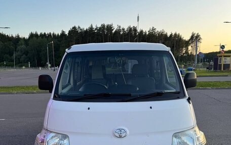 Toyota Town Ace IV, 2012 год, 1 100 000 рублей, 4 фотография