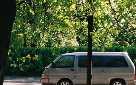 Nissan Vanette II, 1989 год, 670 000 рублей, 10 фотография