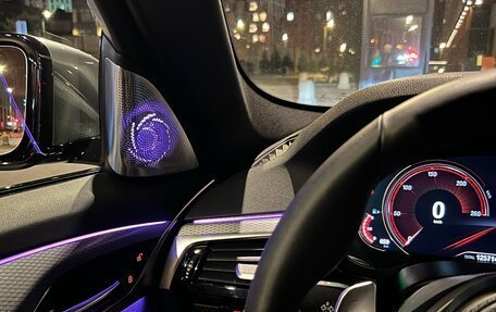 BMW 5 серия, 2018 год, 3 300 000 рублей, 4 фотография