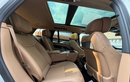 Land Rover Range Rover IV рестайлинг, 2023 год, 20 450 000 рублей, 32 фотография