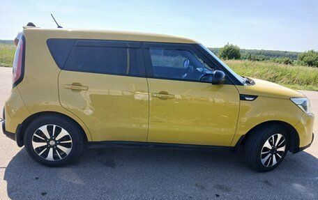 KIA Soul II рестайлинг, 2015 год, 950 000 рублей, 3 фотография