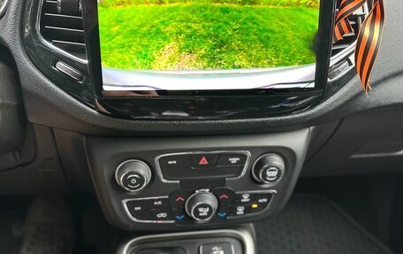 Jeep Compass II, 2019 год, 2 060 000 рублей, 14 фотография
