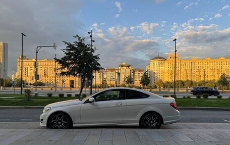 Mercedes-Benz C-Класс, 2013 год, 1 650 000 рублей, 10 фотография