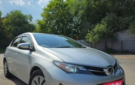 Toyota Auris II, 2014 год, 1 250 000 рублей, 1 фотография