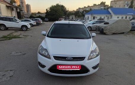 Ford Focus II рестайлинг, 2010 год, 900 000 рублей, 2 фотография