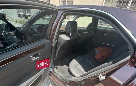 Mercedes-Benz E-Класс, 2011 год, 1 080 000 рублей, 9 фотография