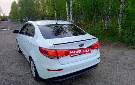 KIA Rio III рестайлинг, 2015 год, 1 100 000 рублей, 4 фотография