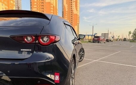 Mazda 3, 2022 год, 1 980 000 рублей, 12 фотография