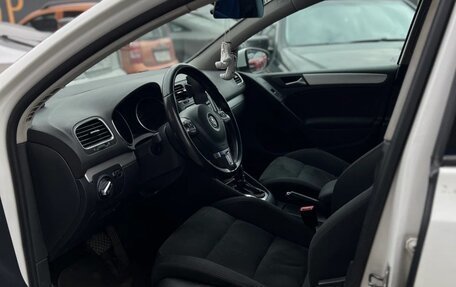 Volkswagen Golf VI, 2011 год, 850 000 рублей, 3 фотография