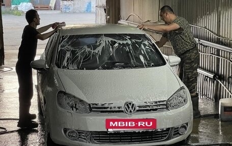 Volkswagen Golf VI, 2011 год, 850 000 рублей, 2 фотография
