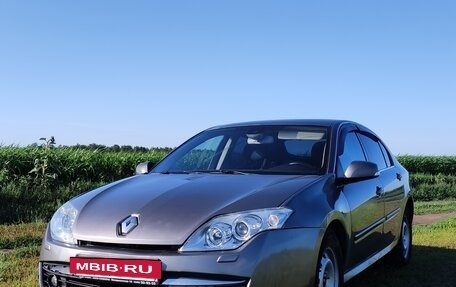 Renault Laguna III рестайлинг, 2008 год, 680 000 рублей, 2 фотография