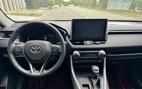 Toyota RAV4, 2022 год, 2 750 099 рублей, 8 фотография