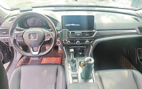 Honda Accord IX рестайлинг, 2022 год, 2 195 000 рублей, 5 фотография
