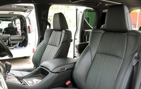 Toyota Alphard III, 2021 год, 3 397 000 рублей, 26 фотография