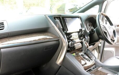 Toyota Alphard III, 2021 год, 3 397 000 рублей, 25 фотография