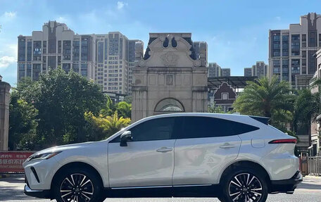 Toyota Venza, 2022 год, 2 800 275 рублей, 7 фотография