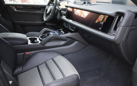 Porsche Cayenne III, 2025 год, 23 900 000 рублей, 18 фотография