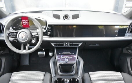 Porsche Cayenne III, 2025 год, 23 900 000 рублей, 12 фотография