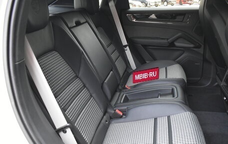 Porsche Cayenne III, 2025 год, 23 900 000 рублей, 17 фотография
