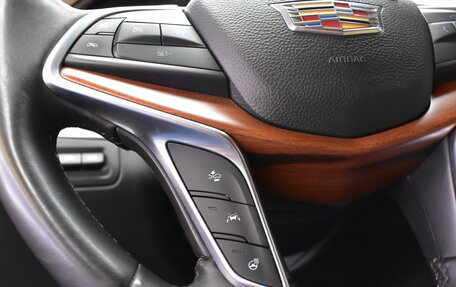 Cadillac XT5 I рестайлинг, 2017 год, 2 530 000 рублей, 15 фотография