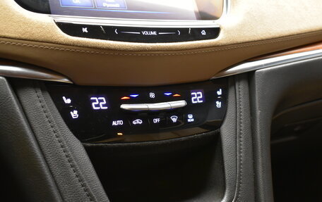 Cadillac XT5 I рестайлинг, 2017 год, 2 530 000 рублей, 20 фотография