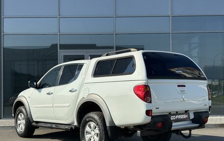 Mitsubishi L200 IV рестайлинг, 2014 год, 1 360 000 рублей, 2 фотография