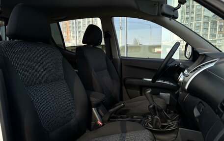 Mitsubishi L200 IV рестайлинг, 2014 год, 1 360 000 рублей, 8 фотография