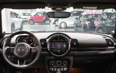 MINI Clubman, 2024 год, 4 984 000 рублей, 3 фотография