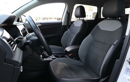 Volkswagen Taos, 2021 год, 2 915 000 рублей, 10 фотография