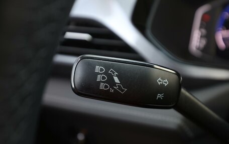 Volkswagen Taos, 2021 год, 2 915 000 рублей, 17 фотография