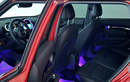 MINI Clubman, 2022 год, 3 092 000 рублей, 5 фотография