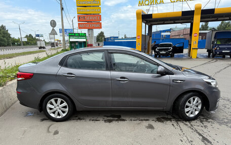 KIA Rio III рестайлинг, 2016 год, 900 000 рублей, 2 фотография