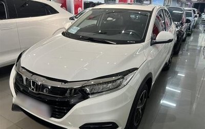 Honda Vezel, 2021 год, 1 840 000 рублей, 1 фотография