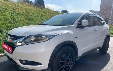 Honda Vezel, 2014 год, 1 300 000 рублей, 1 фотография