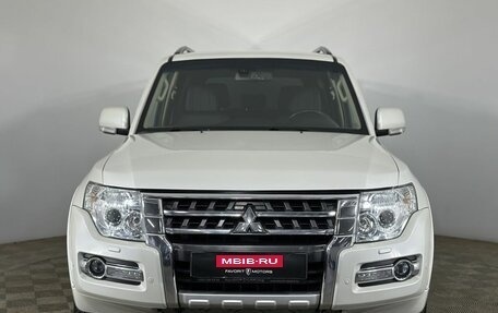 Mitsubishi Pajero IV, 2015 год, 2 700 000 рублей, 2 фотография