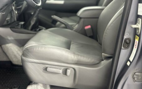Toyota Hilux VII, 2012 год, 1 850 000 рублей, 10 фотография