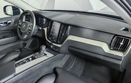 Volvo XC60 II, 2020 год, 3 845 000 рублей, 11 фотография