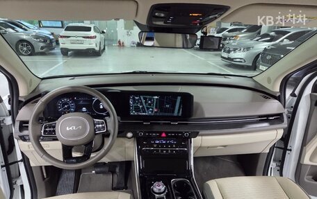 KIA Carnival, 2022 год, 3 800 001 рублей, 6 фотография