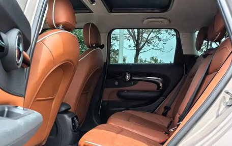 MINI Clubman, 2022 год, 2 590 099 рублей, 9 фотография