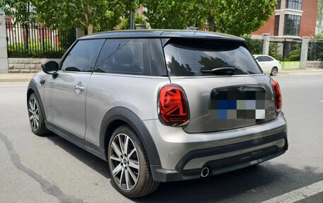 MINI Hatch, 2024 год, 3 086 000 рублей, 2 фотография