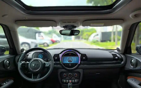 MINI Clubman, 2022 год, 2 590 099 рублей, 10 фотография