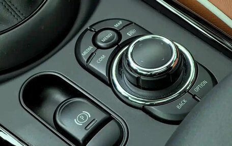MINI Clubman, 2022 год, 2 590 099 рублей, 15 фотография