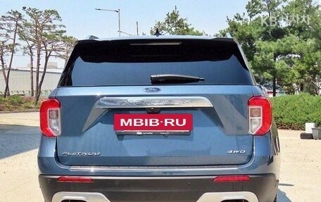 Ford Explorer VI, 2021 год, 2 900 010 рублей, 4 фотография