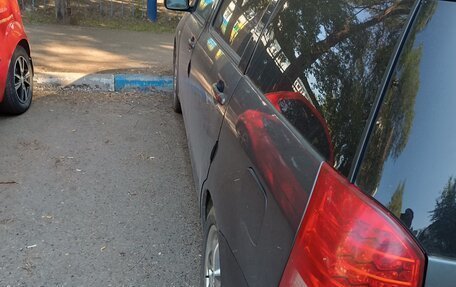 Toyota Wish II, 2003 год, 580 000 рублей, 3 фотография