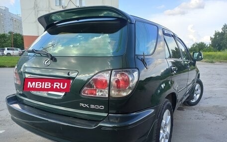 Lexus RX IV рестайлинг, 2001 год, 920 000 рублей, 5 фотография