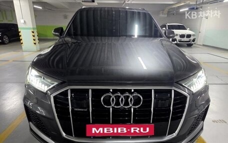 Audi Q7, 2022 год, 5 675 010 рублей, 1 фотография