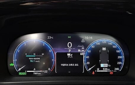 Toyota Crown, 2024 год, 5 122 000 рублей, 9 фотография